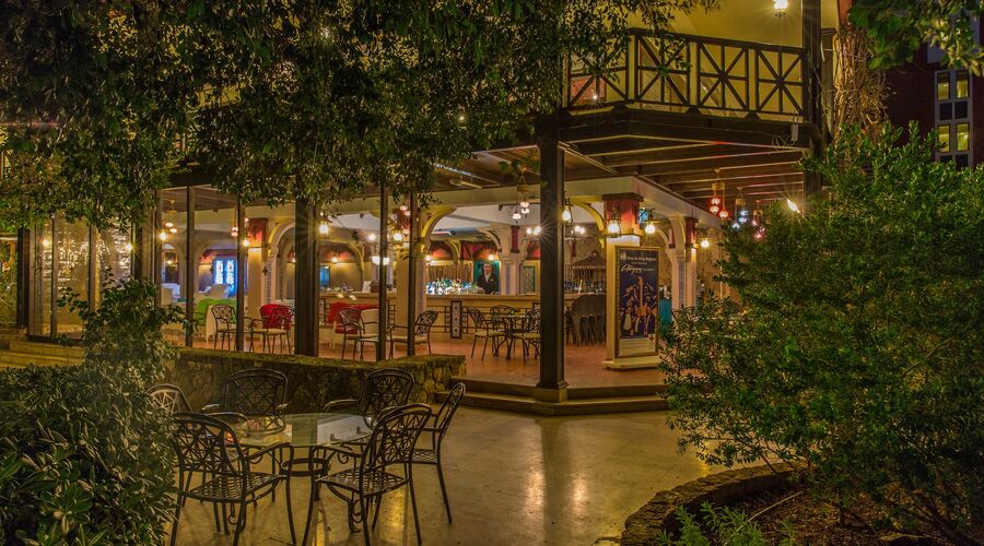 Merit Crystal Cove Hotel & Casino