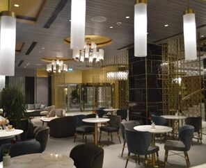 Rocks Hotel & Casino