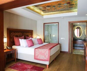 The Arkın Colony Hotel
