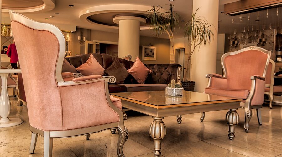 Vuni Palace Hotel & Casino