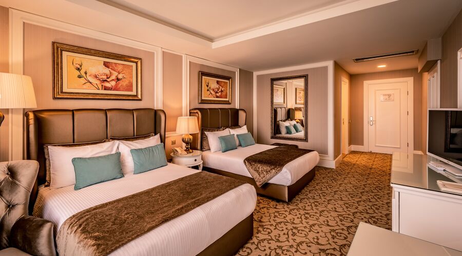 Vuni Palace Hotel & Casino