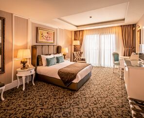 Vuni Palace Hotel & Casino