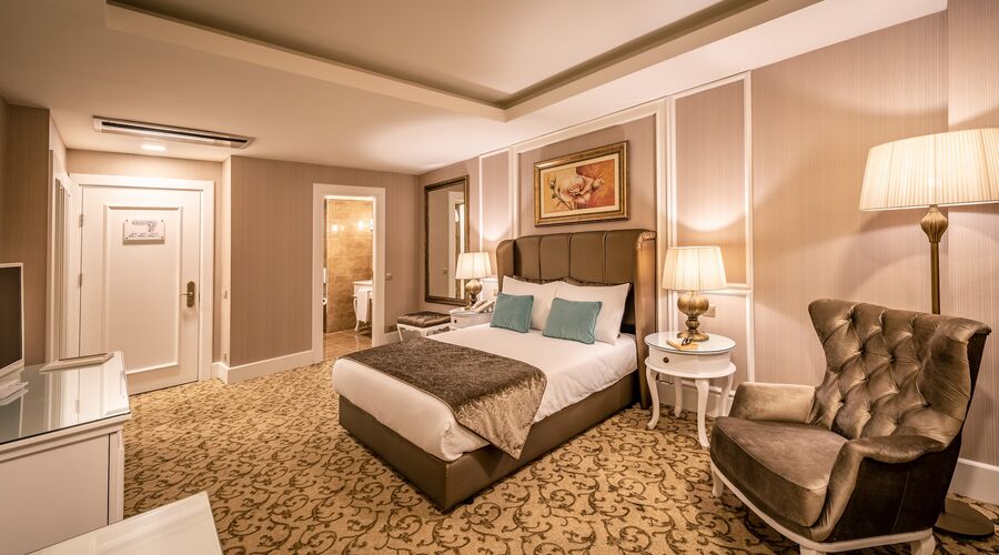 Vuni Palace Hotel & Casino