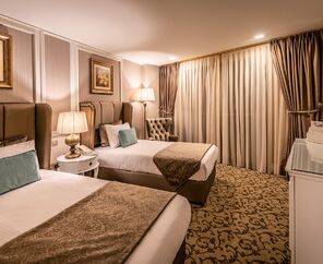 Vuni Palace Hotel & Casino