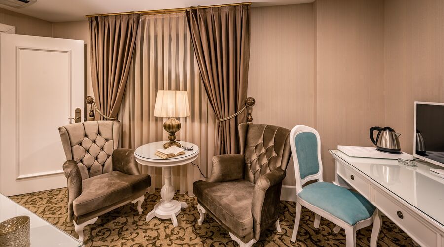 Vuni Palace Hotel & Casino