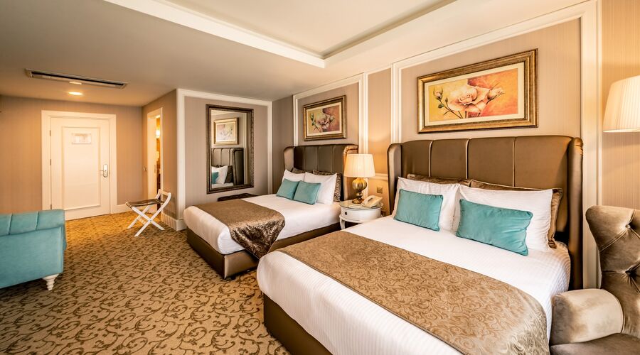 Vuni Palace Hotel & Casino