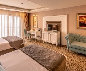 Vuni Palace Hotel & Casino