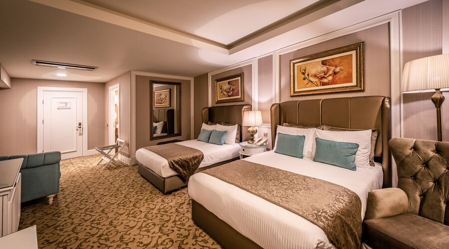 Vuni Palace Hotel & Casino