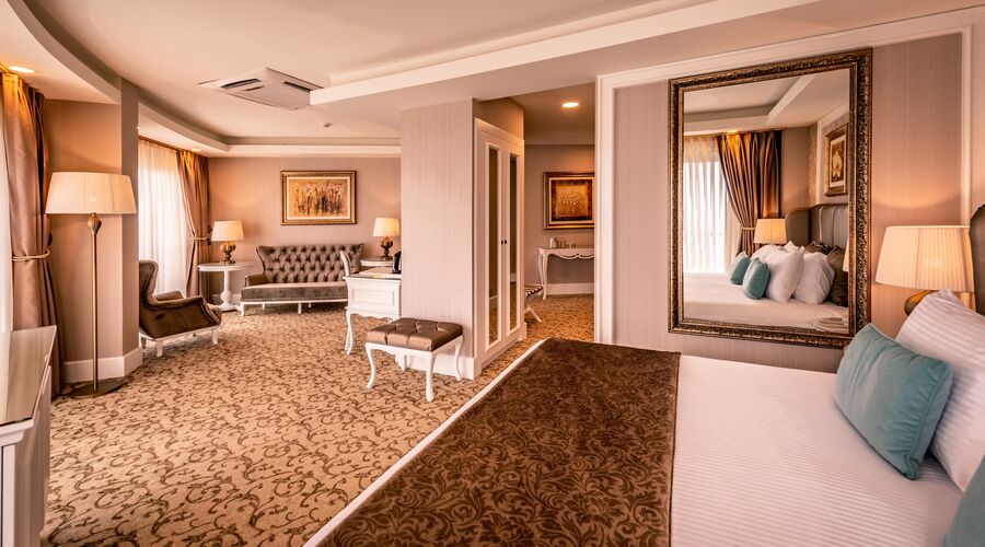 Vuni Palace Hotel & Casino