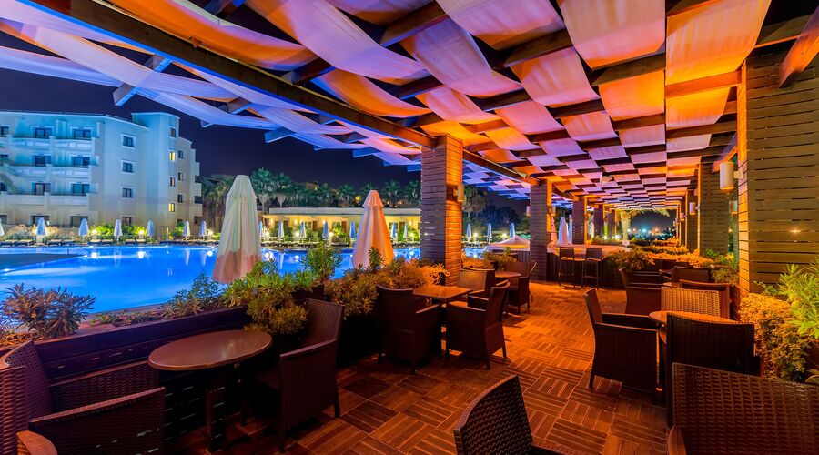 Vuni Palace Hotel & Casino