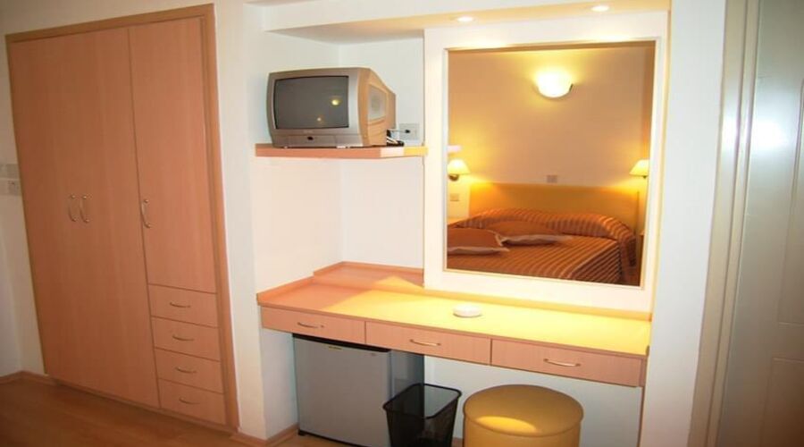 Dorana Hotel