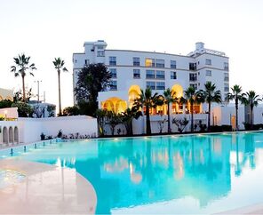 Büyük Anadolu Girne Hotel