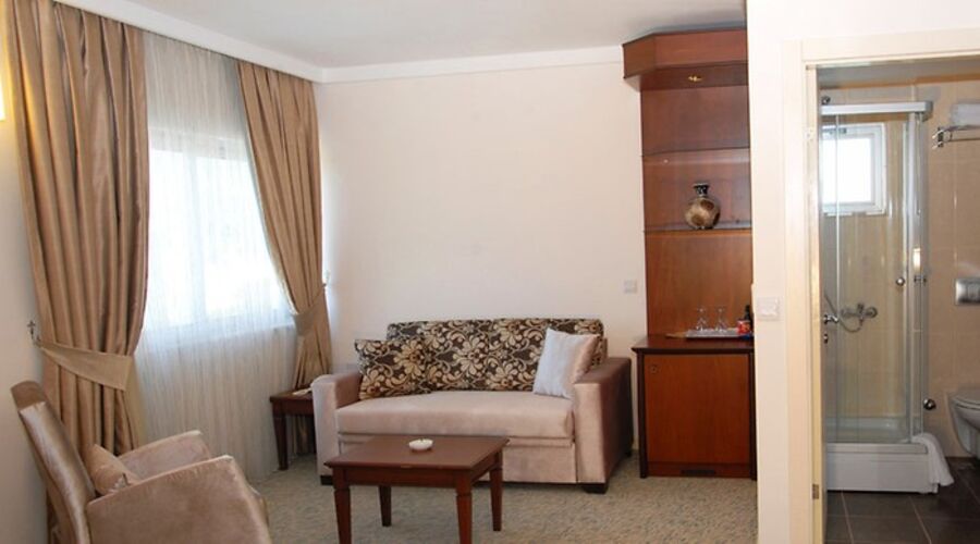 Büyük Anadolu Girne Hotel