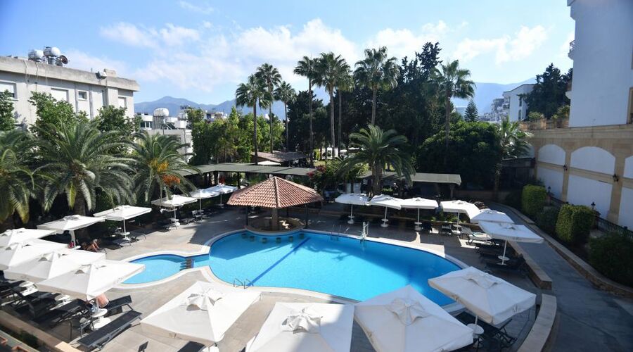 Pia Bella Hotel