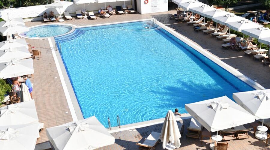 Pia Bella Hotel