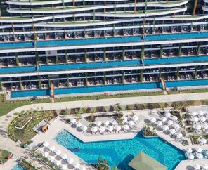 Mylome Luxury Hotel & Resort