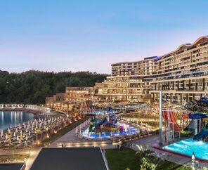 Mylome Luxury Hotel & Resort
