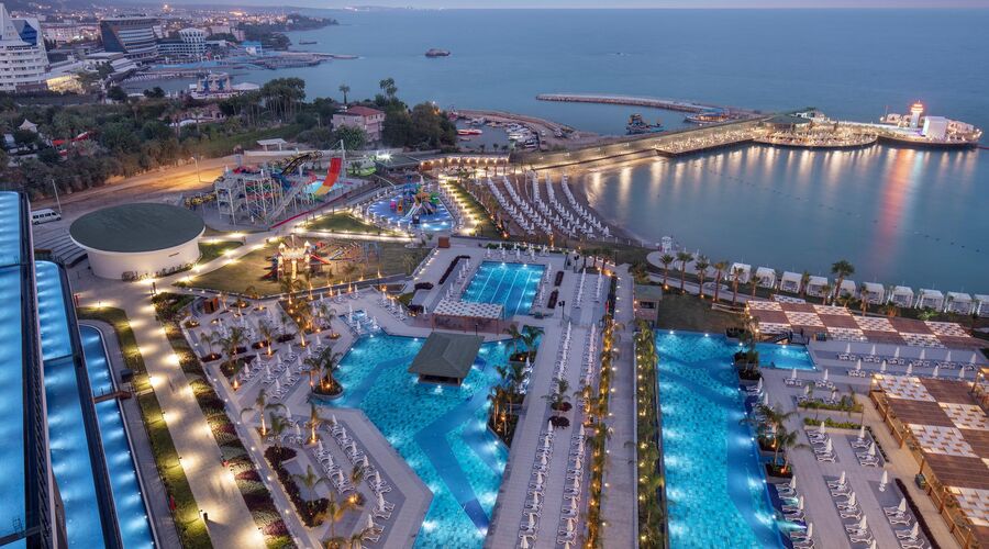 Mylome Luxury Hotel & Resort