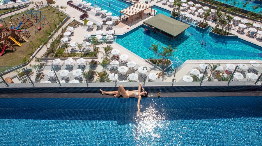 Mylome Luxury Hotel & Resort