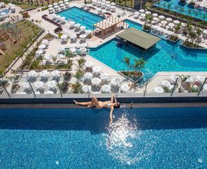 Mylome Luxury Hotel & Resort