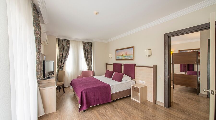 Crystal Aura Beach Resort & Spa