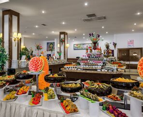 Crystal Aura Beach Resort & Spa