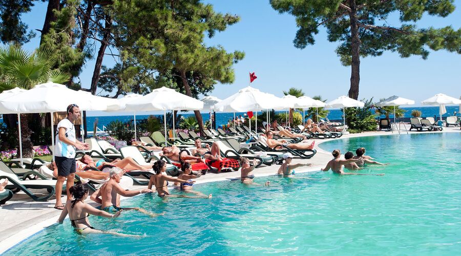 Crystal Aura Beach Resort & Spa
