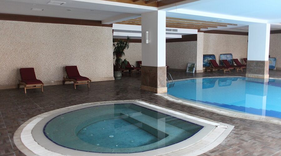 Crystal Aura Beach Resort & Spa