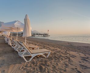 Crystal Flora Beach Resort