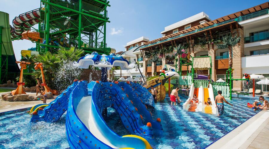 Crystal Waterworld Resort Spa