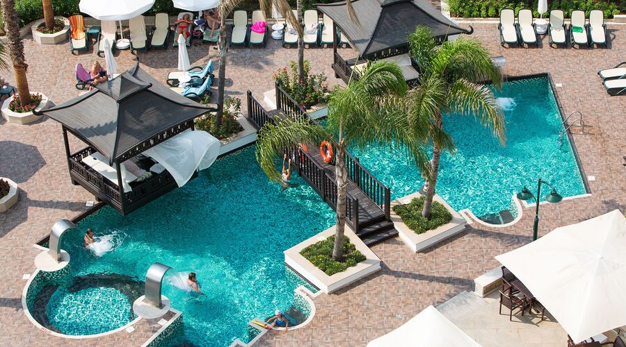 Crystal Family Resort & Spa