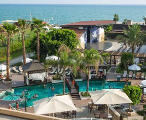 Crystal Family Resort & Spa