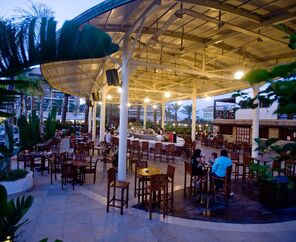 Crystal Family Resort & Spa