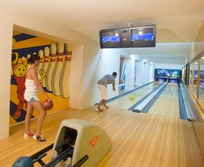Crystal Family Resort & Spa