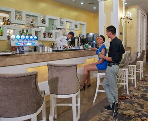 Crystal Tat Beach Golf Resort & Spa