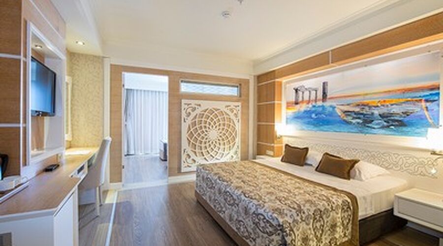 Crystal Sunset Luxury Resort & Spa