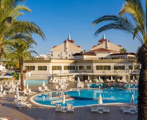 Aydınbey Famous Resort