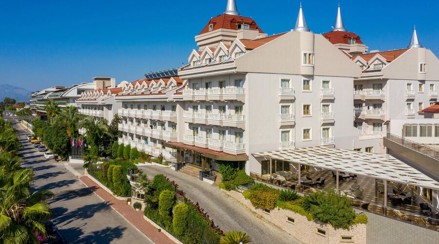 Aydınbey Famous Resort