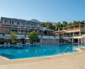 DoubleTree By Hilton Bodrum Işıl Club Resort