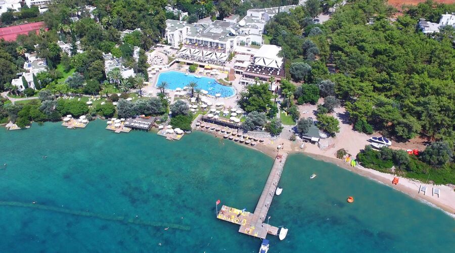 DoubleTree By Hilton Bodrum Işıl Club Resort
