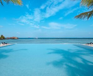 Villa Nautica Paradise Island Resort