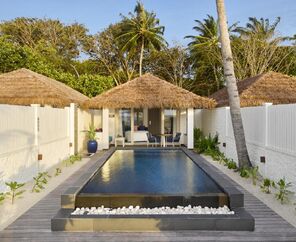 Villa Nautica Paradise Island Resort