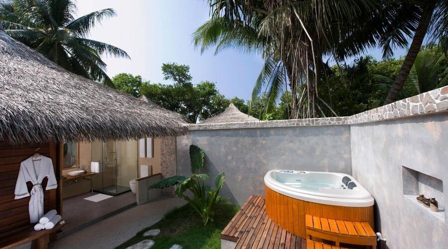 Kuramathi Island
