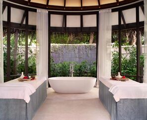 Anantara Veli Maldives Resort