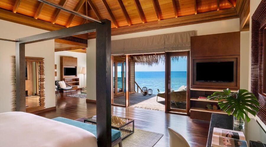 Huvafenfushi Maldives