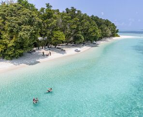 Royal Island Resort