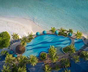 Royal Island Resort