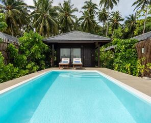 Royal Island Resort