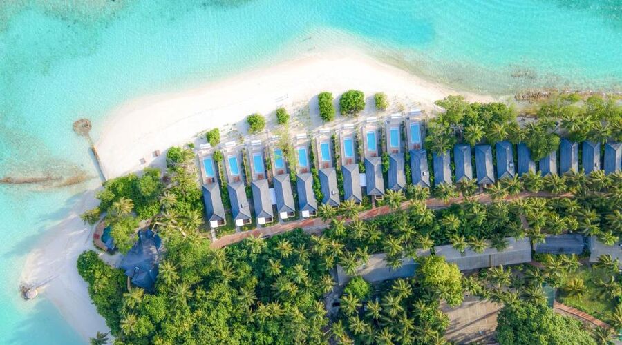 Royal Island Resort