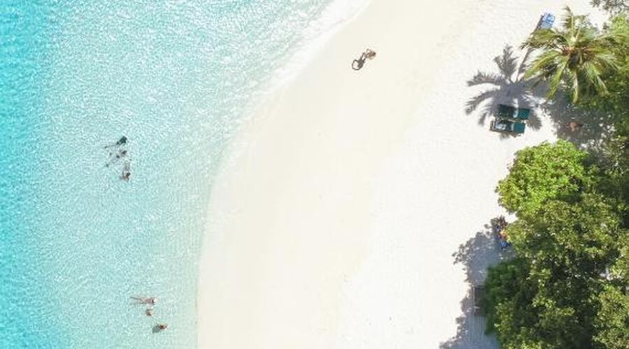 Royal Island Resort